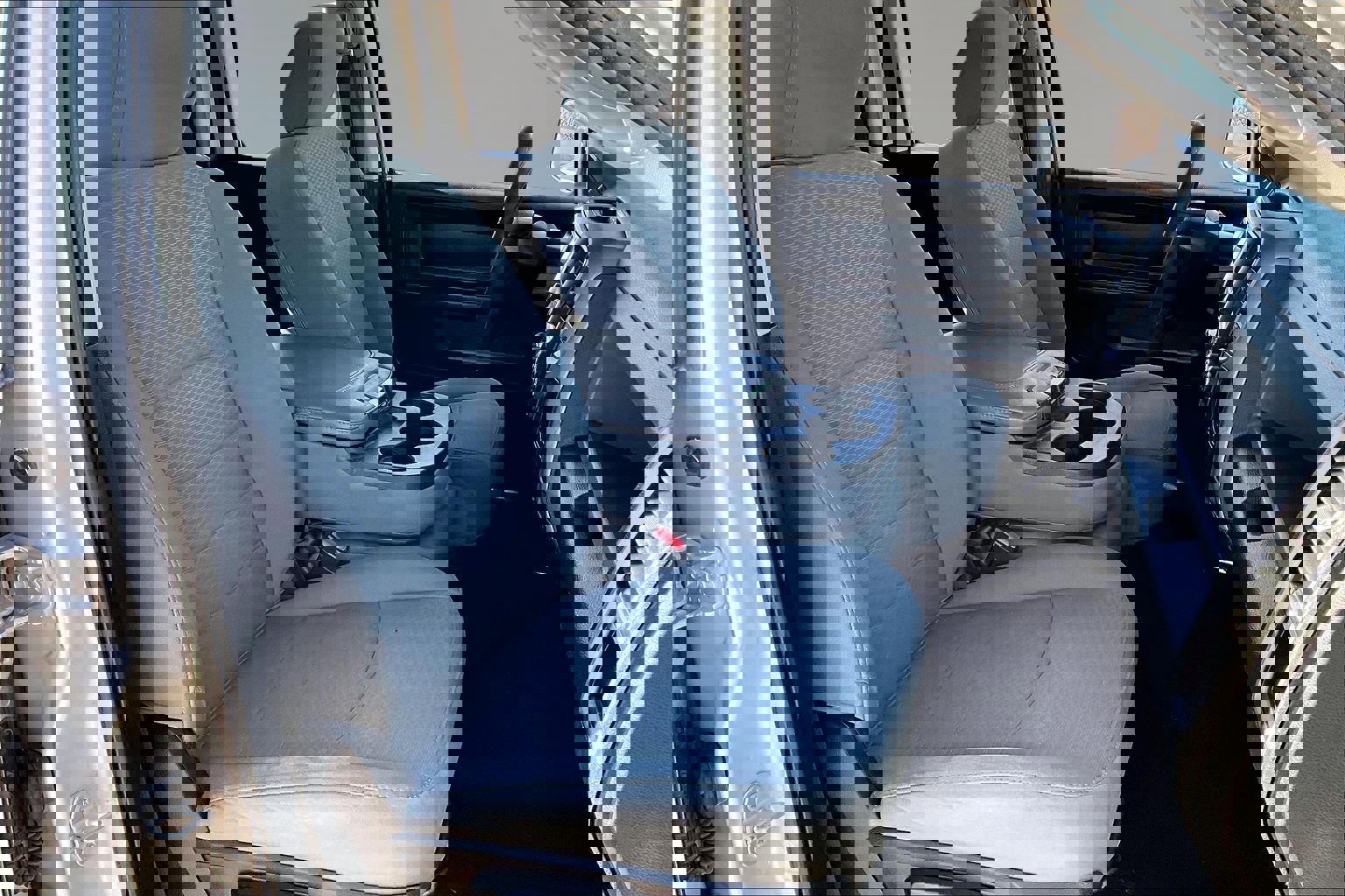 Used 2018 RAM 1500 Express RWD image 30