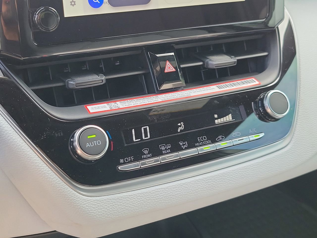 New 2026 Toyota Corolla SE image 25