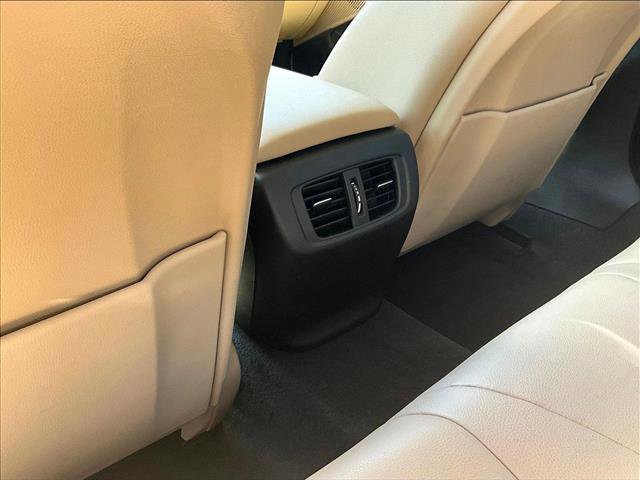 Used 2023 Acura TLX image 22