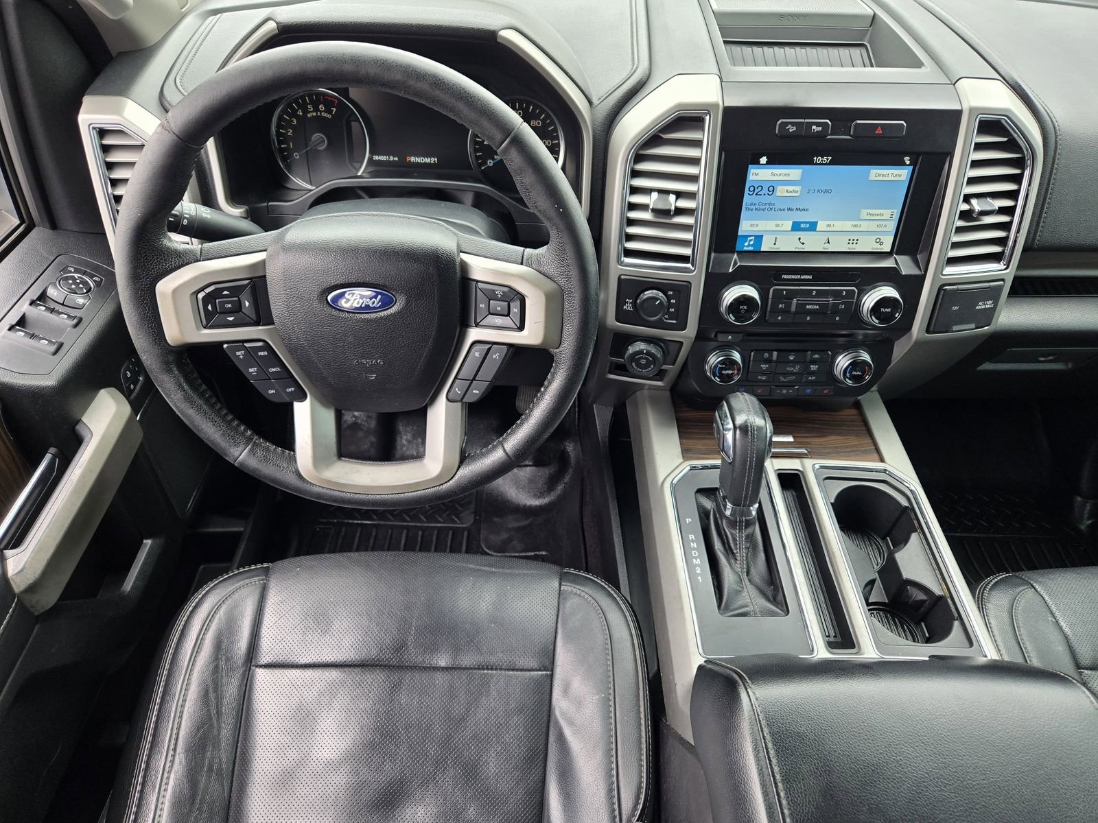 Used 2016 Ford F150 Lariat w/ Equipment Group 502A Luxury AWD/4WD image 26