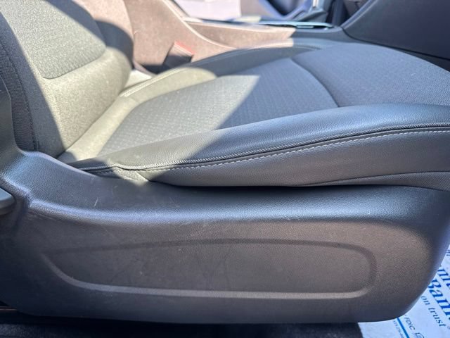 Used 2023 Buick Encore GX Select FWD image 20
