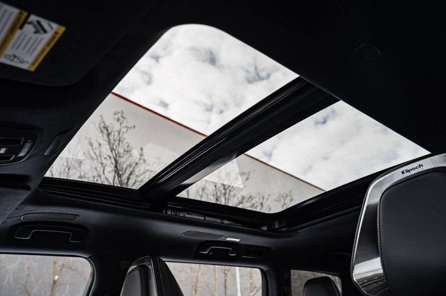 New 2026 INFINITI QX80 Autograph w/ Premium Cargo Package image 24