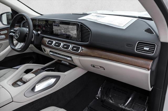 New 2026 Mercedes-Benz GLS 450 4MATIC image 26