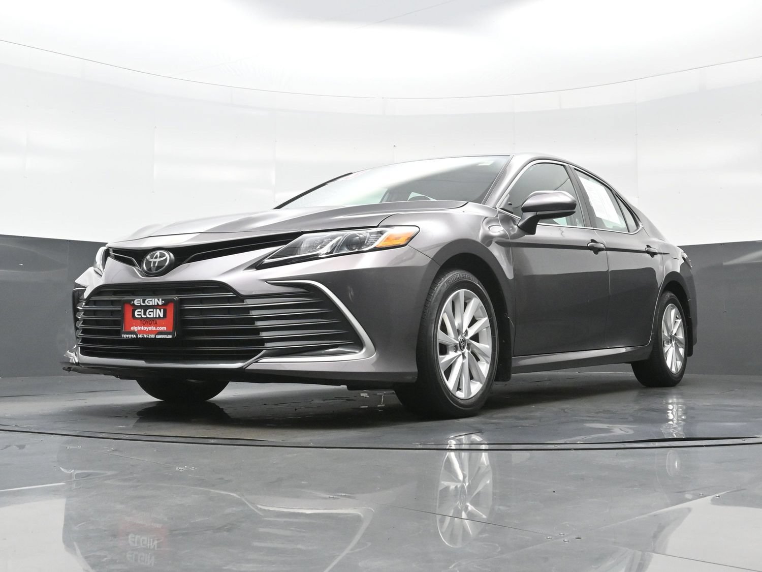 Used 2023 Toyota Camry LE w/ Protection Package (Q2) (TMS) FWD image 28