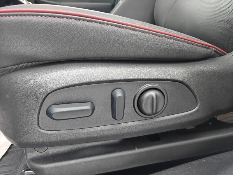 Certified 2026 Chevrolet TrailBlazer RS w/ Convenience Package image 17