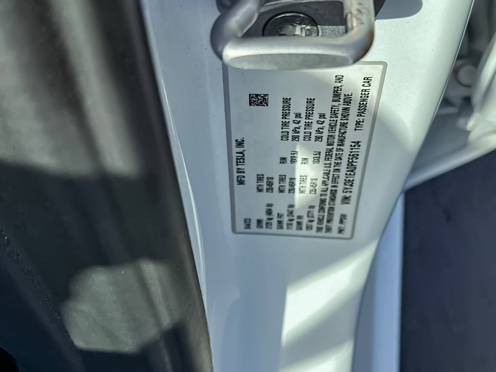 Used 2023 Tesla Model 3 Standard Range image 26