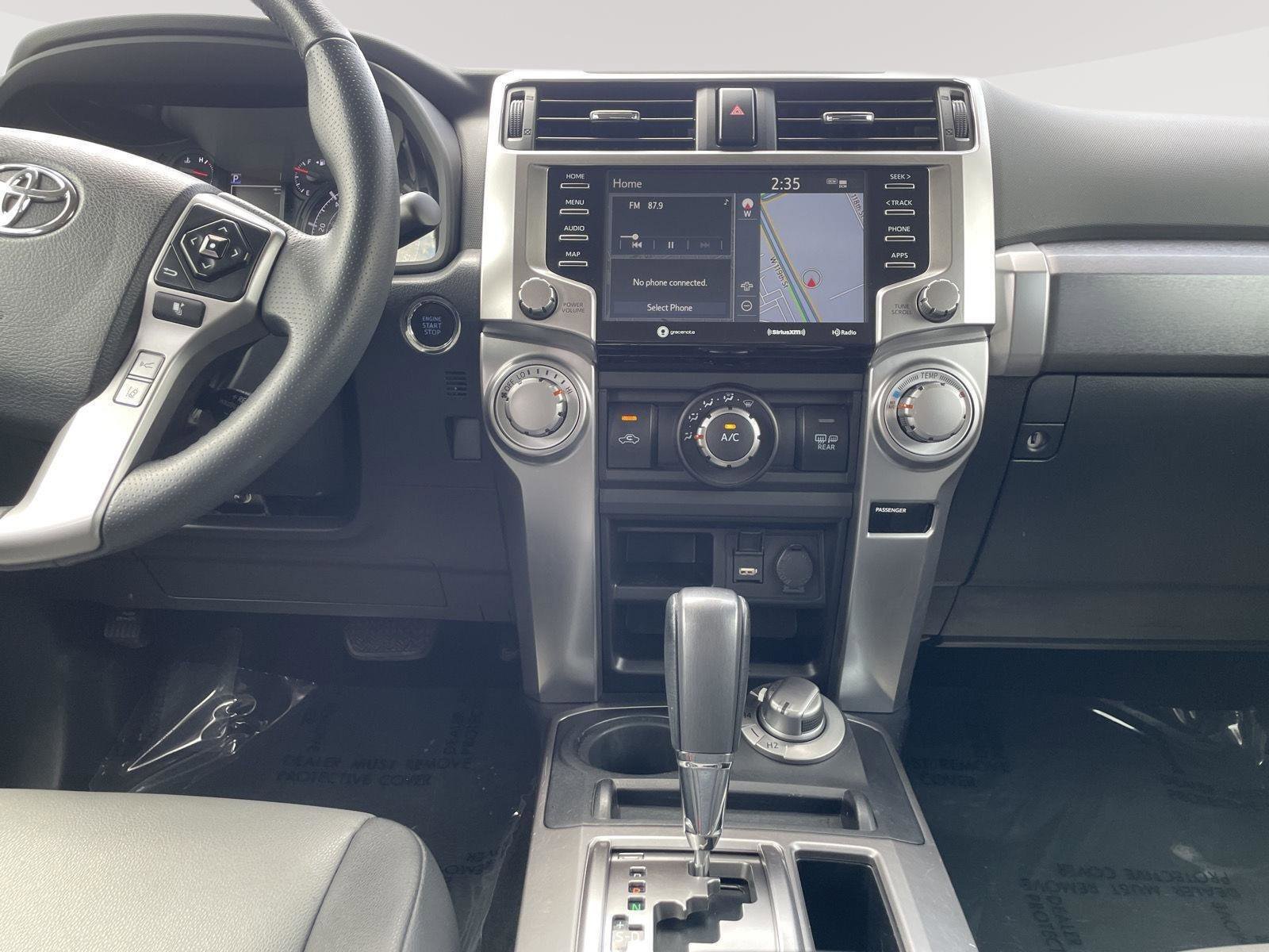 Used 2021 Toyota 4Runner SR5 Premium w/ Moonroof Package AWD/4WD image 19