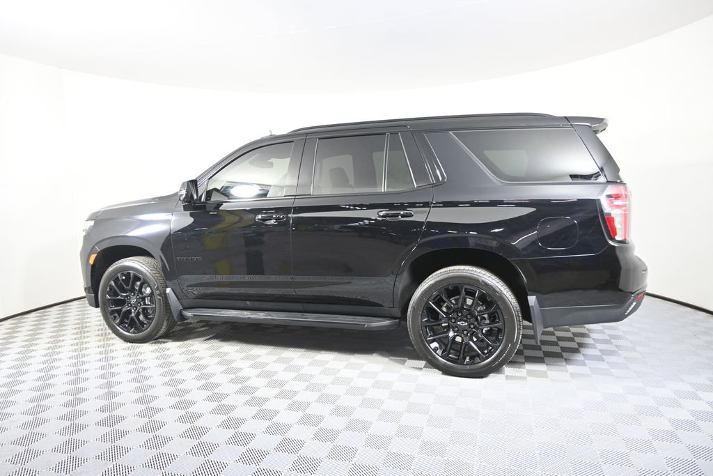Used 2024 Chevrolet Tahoe RST w/ Luxury Package image 3