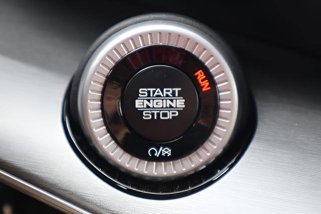 New 2026 Jeep Grand Wagoneer 4WD image 25