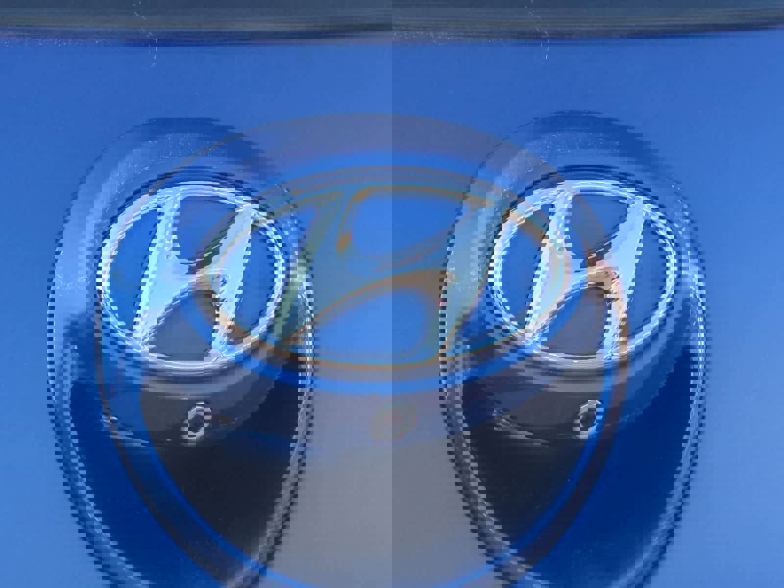 Used 2017 Hyundai Veloster image 11