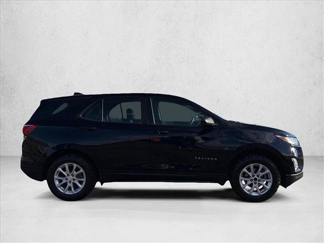 Used 2021 Chevrolet Equinox LS AWD/4WD image 4