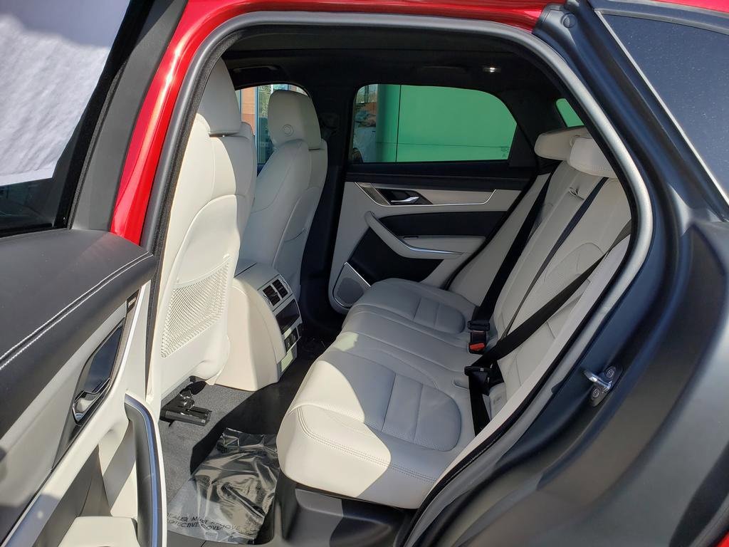 New 2026 Jaguar F-PACE R-Dynamic S image 11