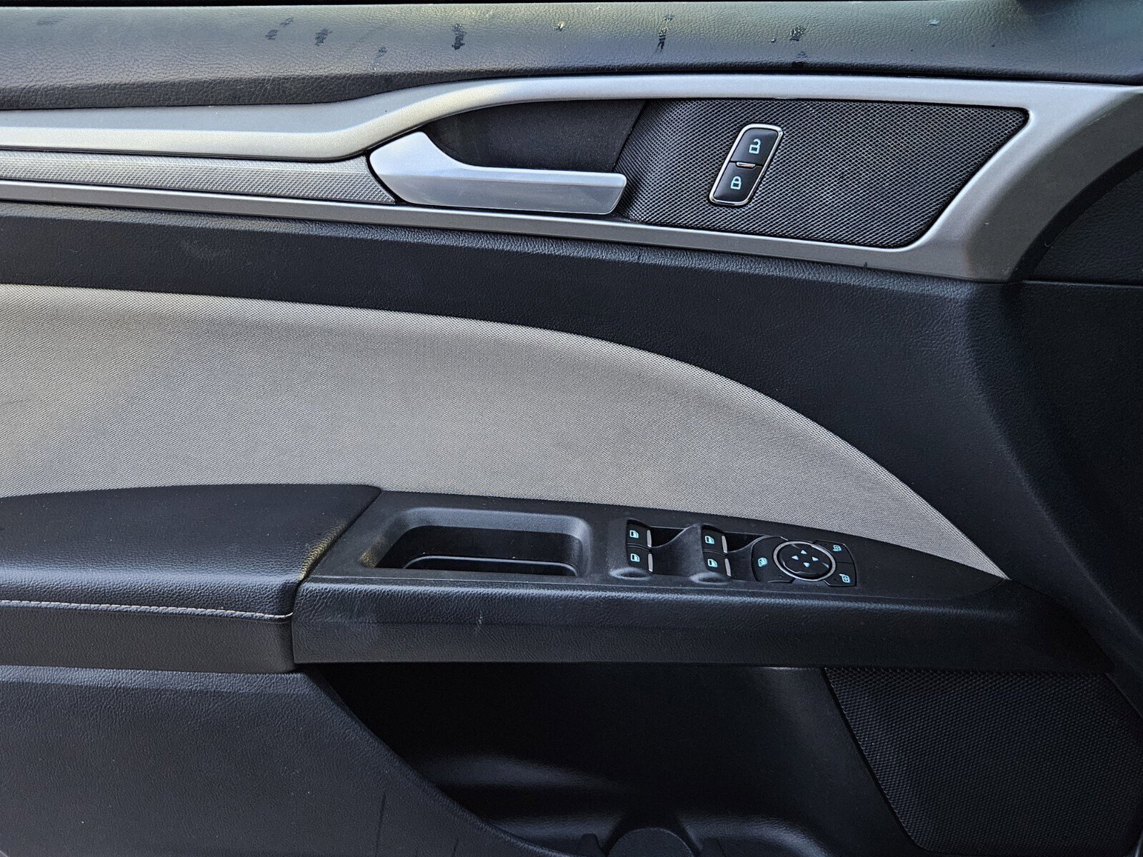 Used 2019 Ford Fusion S image 36