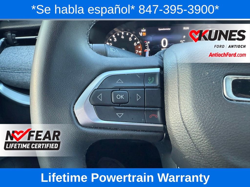 Used 2024 Jeep Compass Latitude image 34