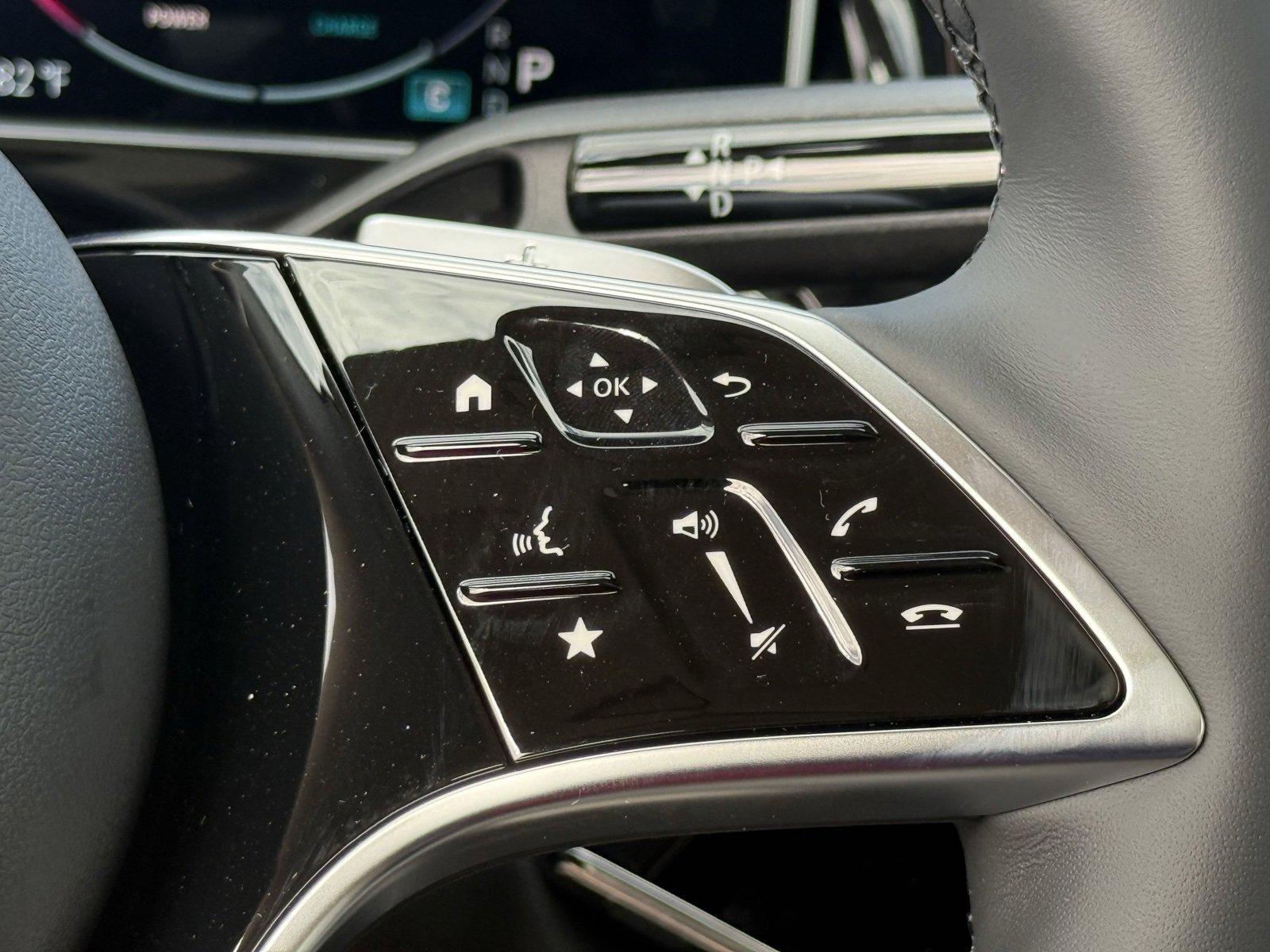 New 2026 Mercedes-Benz E 450 4MATIC All-Terrain Wagon image 21