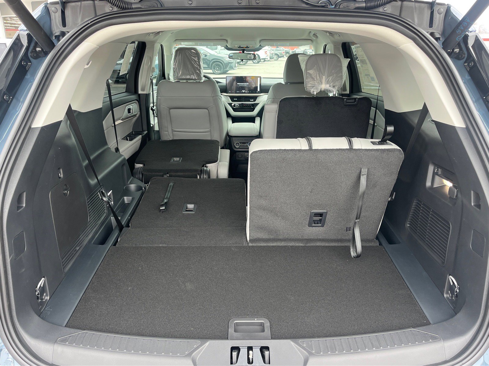 New 2026 Ford Explorer Active w/ Active Comfort Package image 20