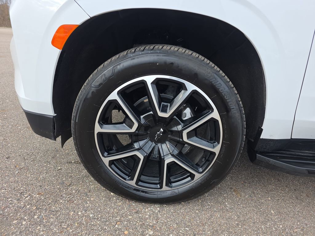 Used 2023 Chevrolet Tahoe RST w/ Luxury Package image 37