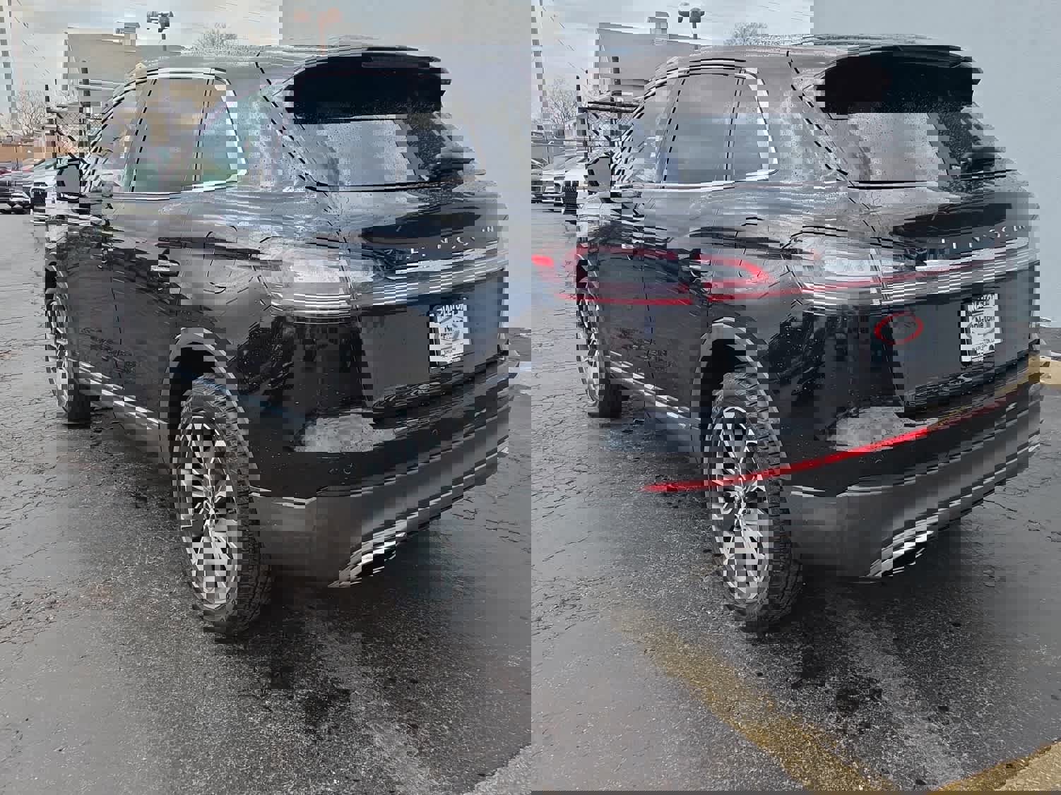 Used 2023 Lincoln Nautilus Reserve image 7