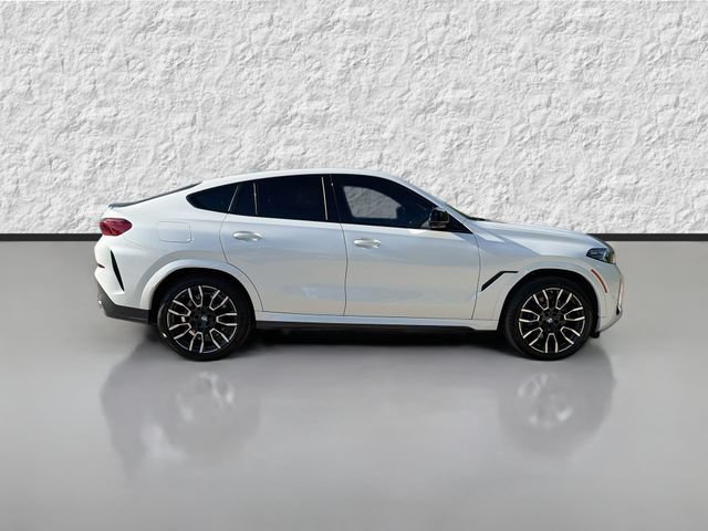 Used 2025 BMW X6 M60i AWD/4WD image 2