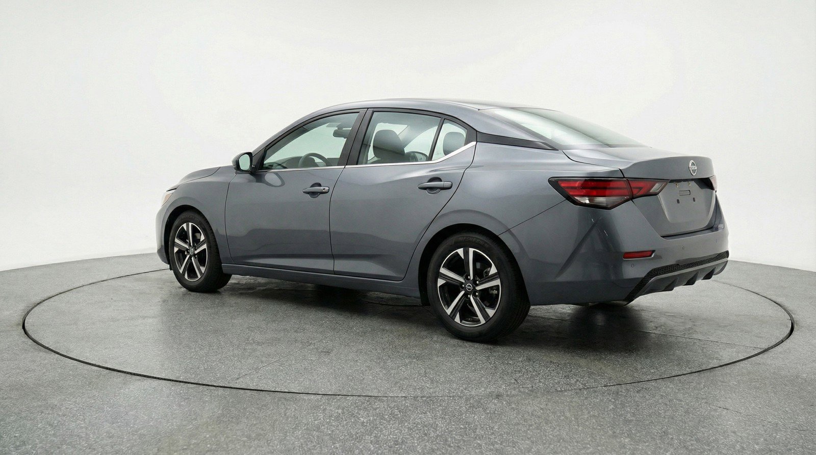 Used 2025 Nissan Sentra SV FWD image 6