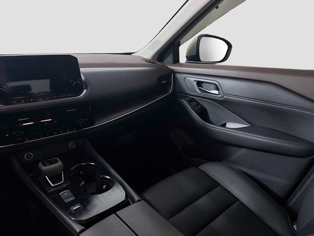 Used 2021 Nissan Rogue SL w/ Premium Package image 25