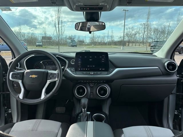 Used 2023 Chevrolet Blazer LT image 26
