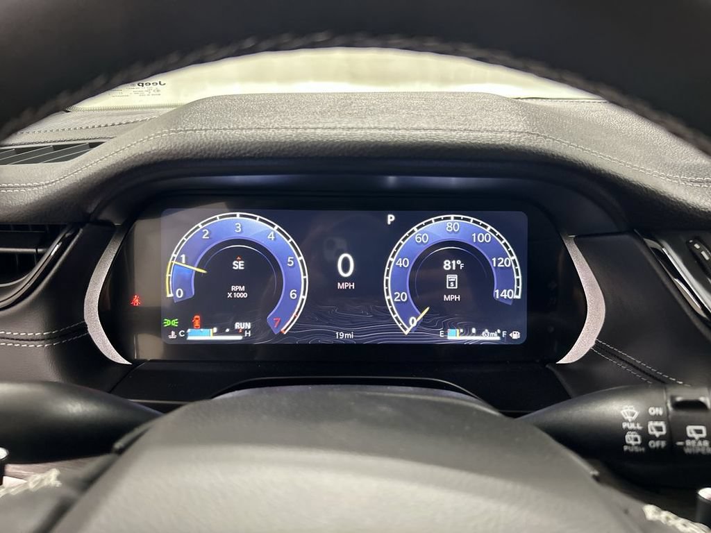 New 2026 Jeep Grand Cherokee L Limited AWD/4WD image 14