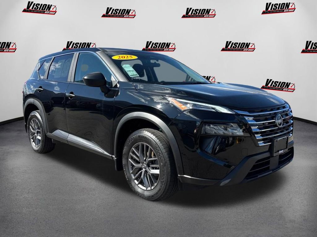 Certified 2025 Nissan Rogue S image 3