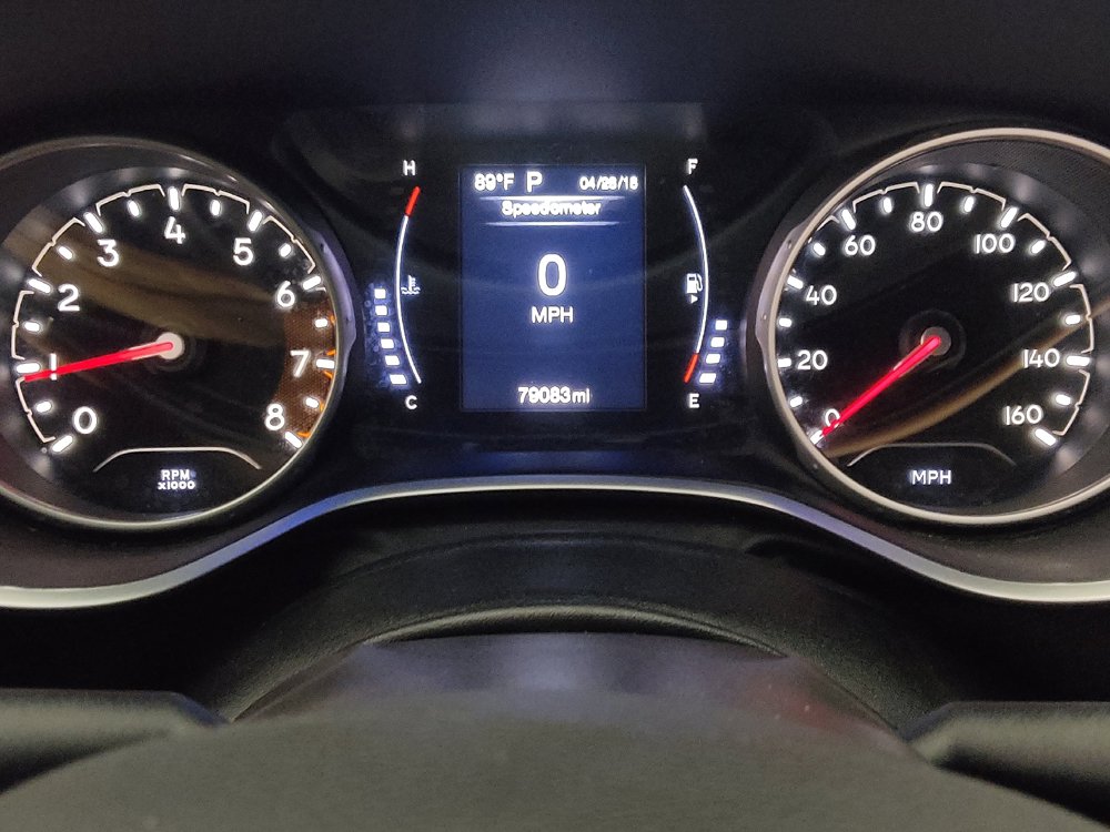 Used 2020 Jeep Compass Latitude FWD image 23