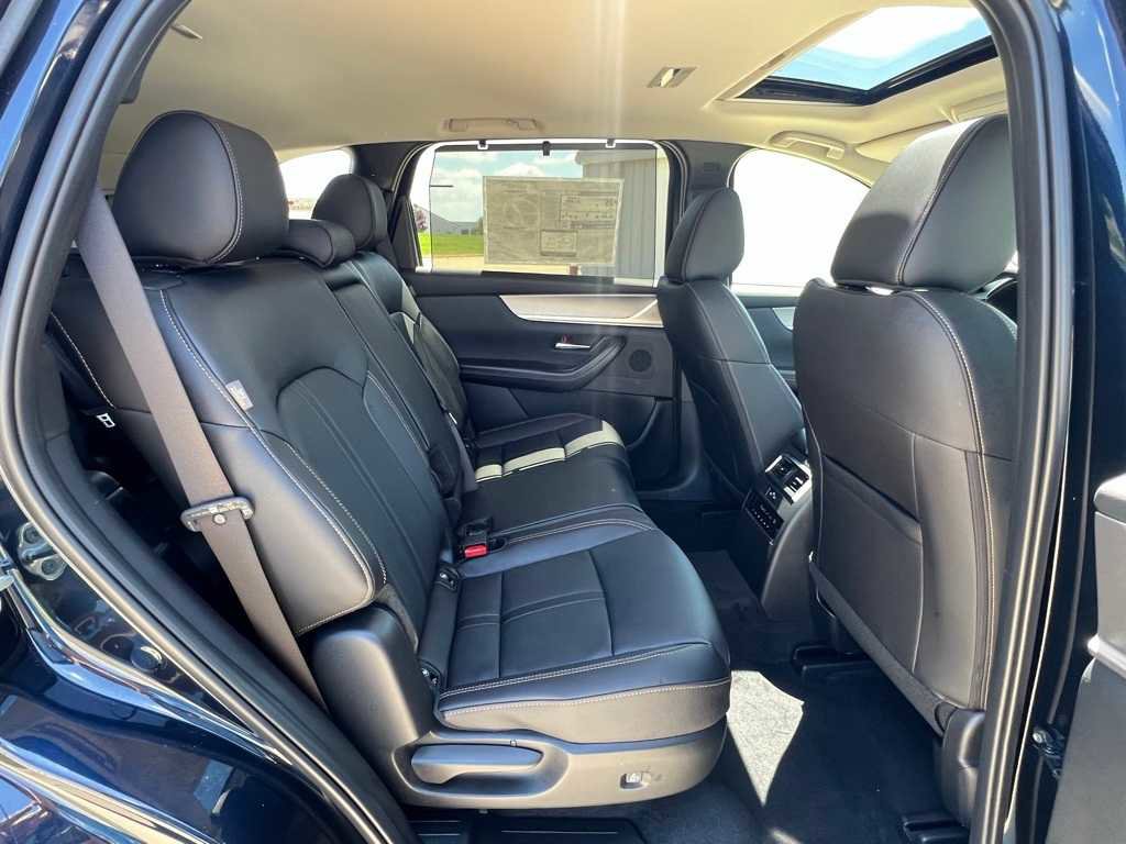 Certified 2025 MAZDA CX-90 3.3 Turbo w/ Preferred Package image 21