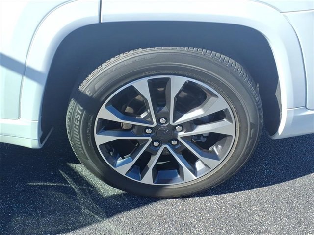 Certified 2022 Jeep Grand Cherokee L Overland w/ Luxury Tech Group IV image 21