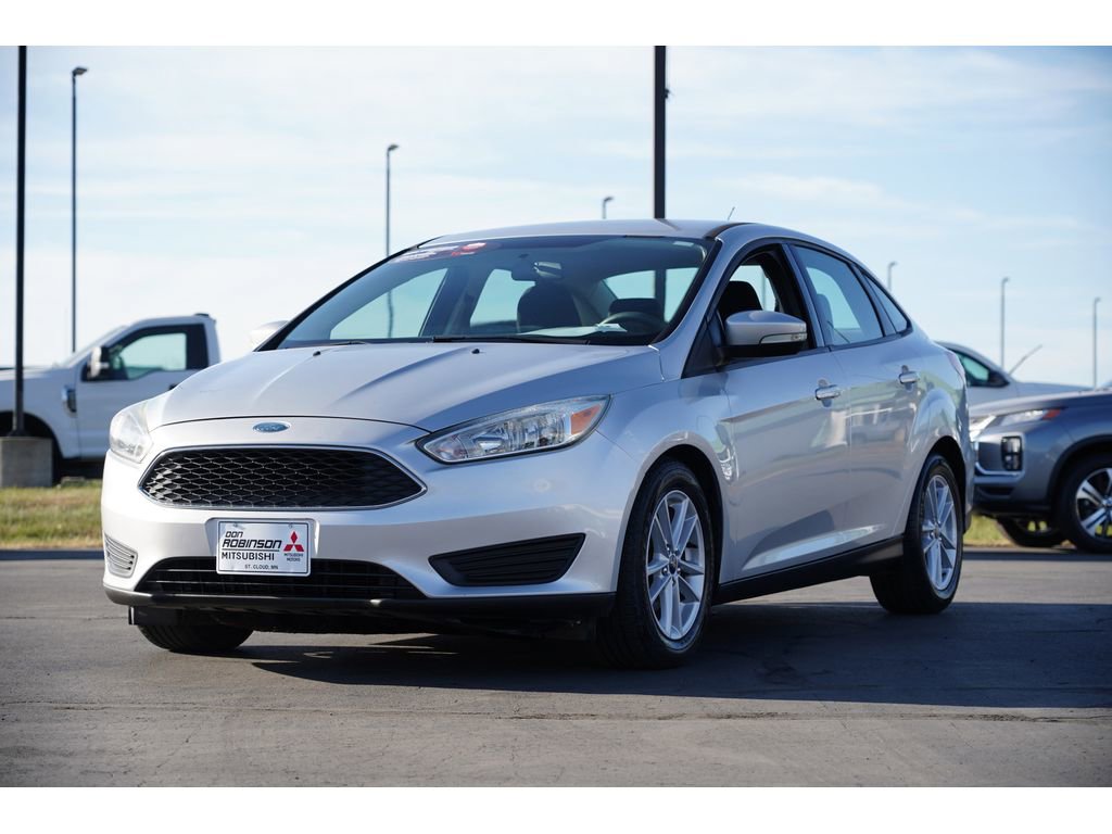 Used 2017 Ford Focus SE image 7