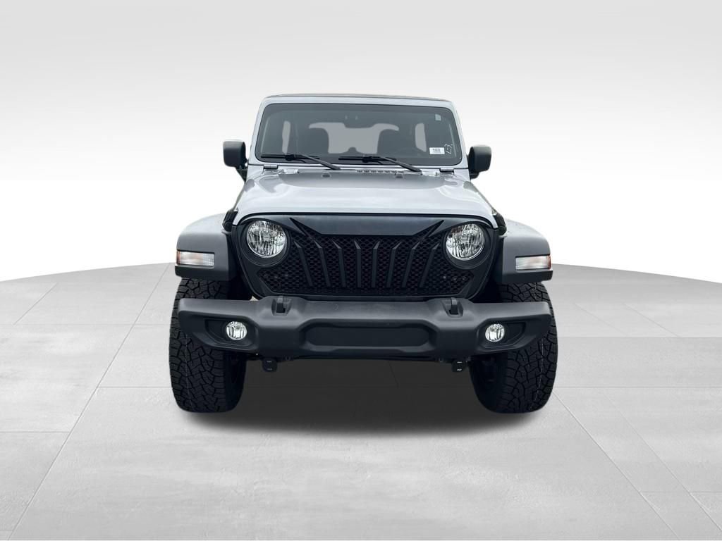 Used 2020 Jeep Wrangler Unlimited Sport image 2