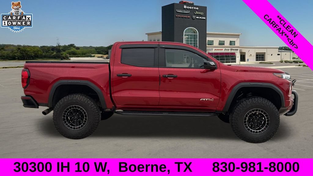 Used 2025 GMC Canyon AT4 w/ AT4 Premium Package AWD/4WD image 2