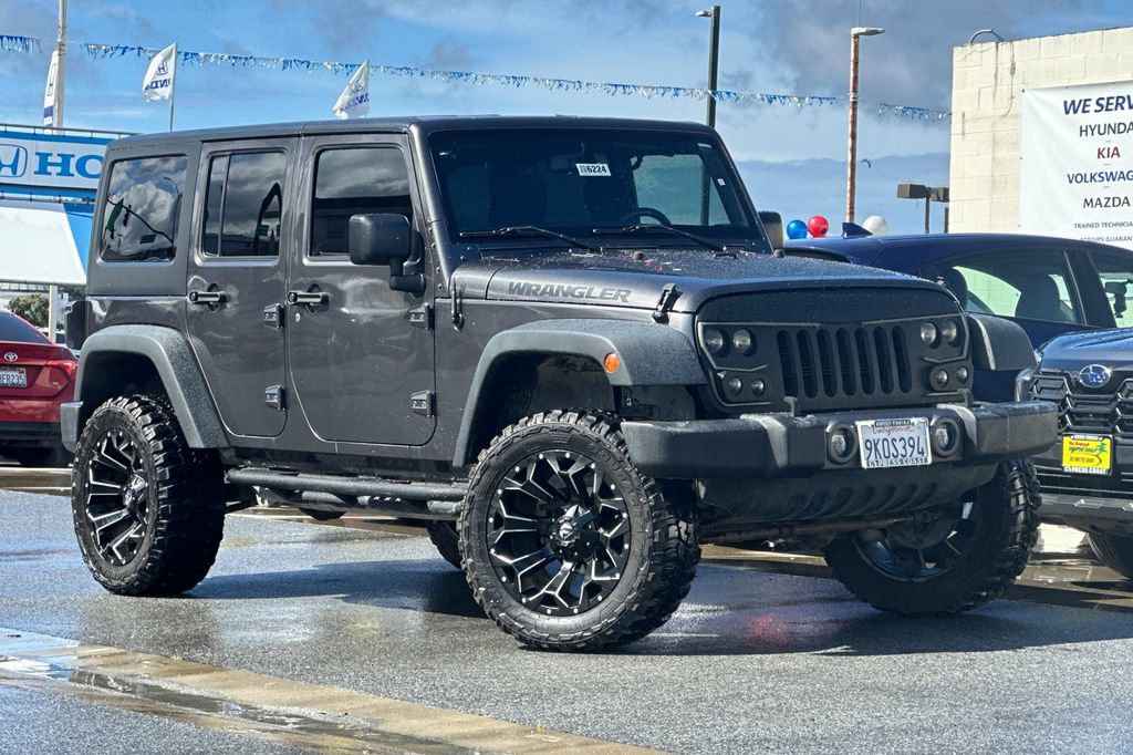 Used 2017 Jeep Wrangler Unlimited Sport AWD/4WD image 2