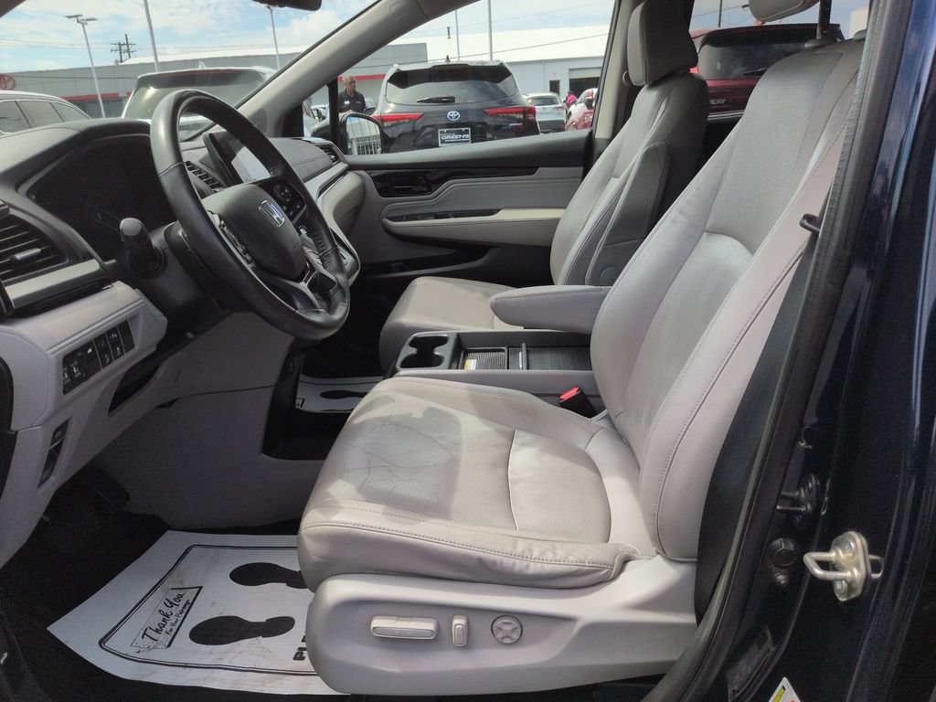 Used 2019 Honda Odyssey Elite image 9