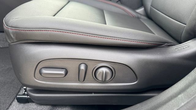 New 2026 Chevrolet Trax RS w/ Driver Confidence Package image 20