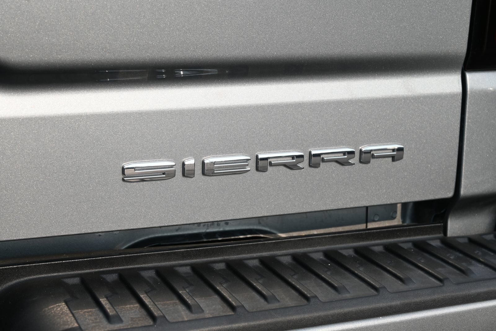 Used 2025 GMC Sierra 1500 Denali Ultimate AWD/4WD image 22