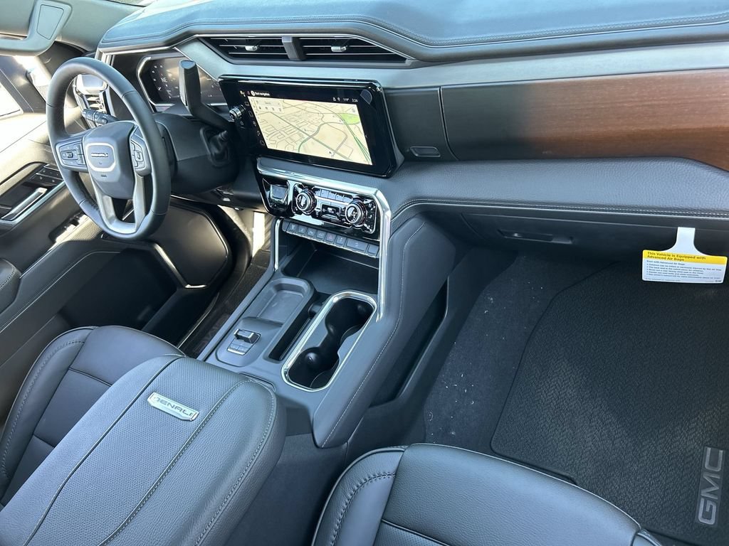 New 2026 GMC Sierra 2500 Denali w/ Denali Reserve Package AWD/4WD image 29