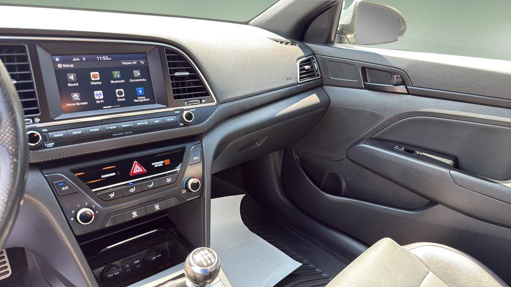 Used 2017 Hyundai Elantra Sport FWD image 22
