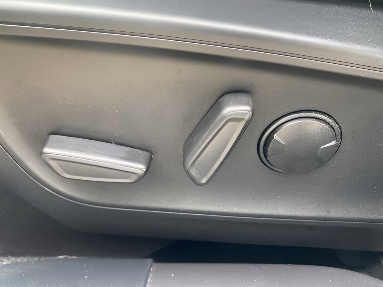 Used 2023 Ford Escape Active image 10