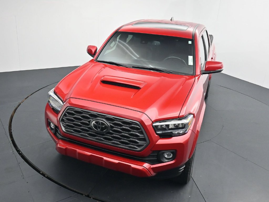 Used 2022 Toyota Tacoma TRD Sport w/ TRD Premium Sport Package AWD/4WD image 25