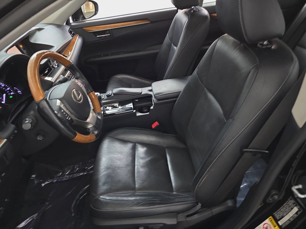 Used 2015 Lexus ES 300h w/ Navigation System Package FWD image 15