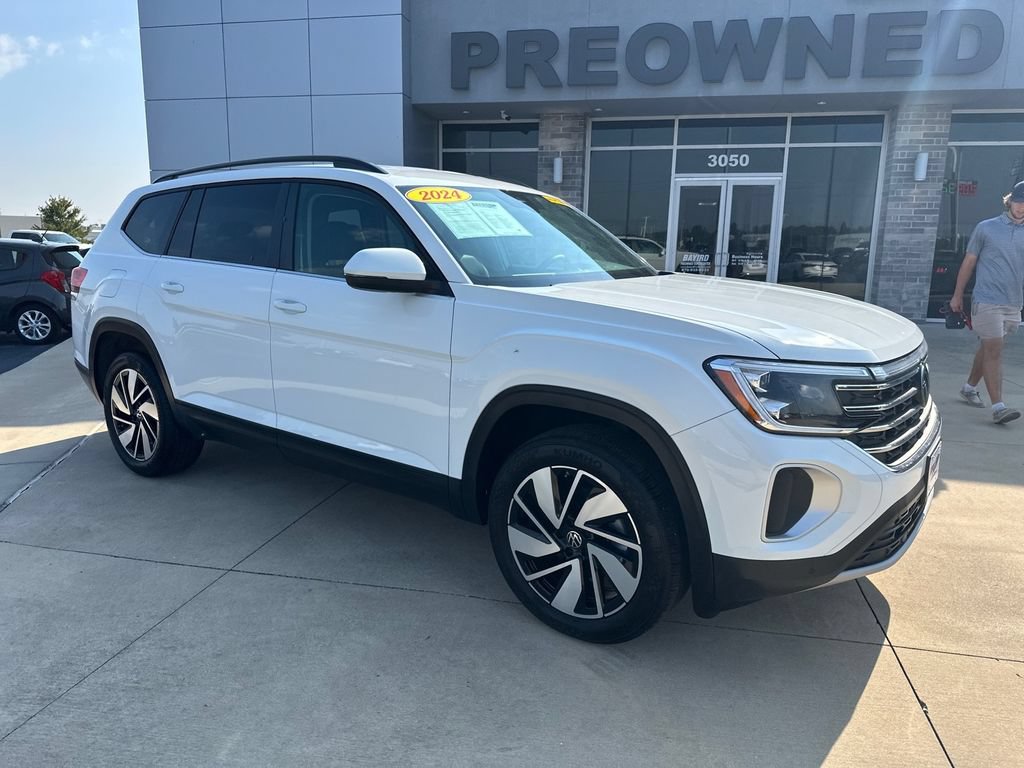 Used 2024 Volkswagen Atlas SE FWD image 3