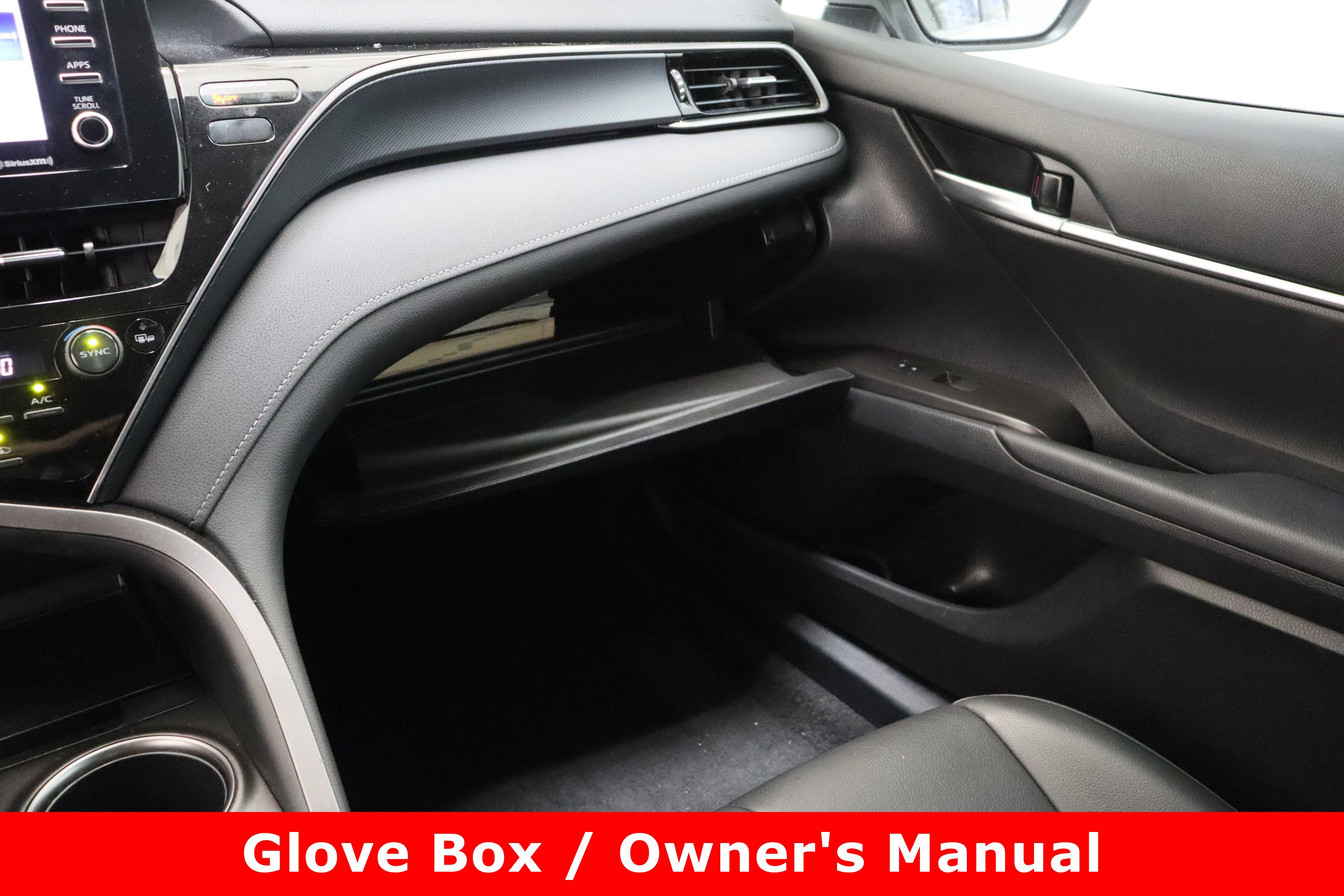 Used 2024 Toyota Camry SE image 21