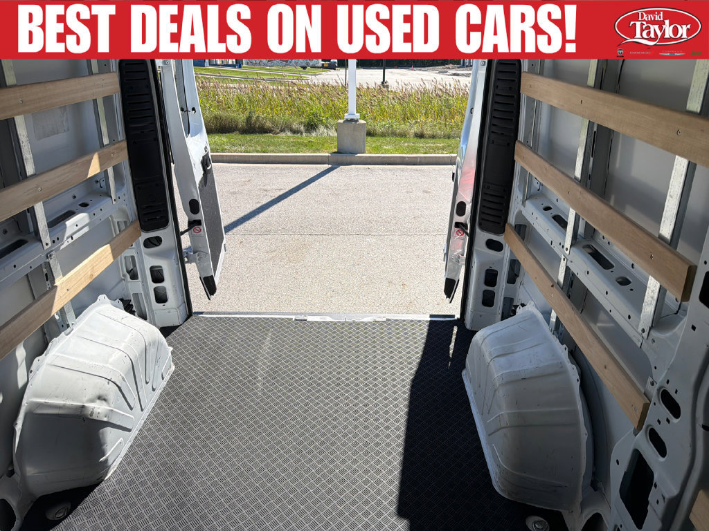 Used 2025 RAM ProMaster 2500 w/ U-Haul Equipment Group FWD image 37