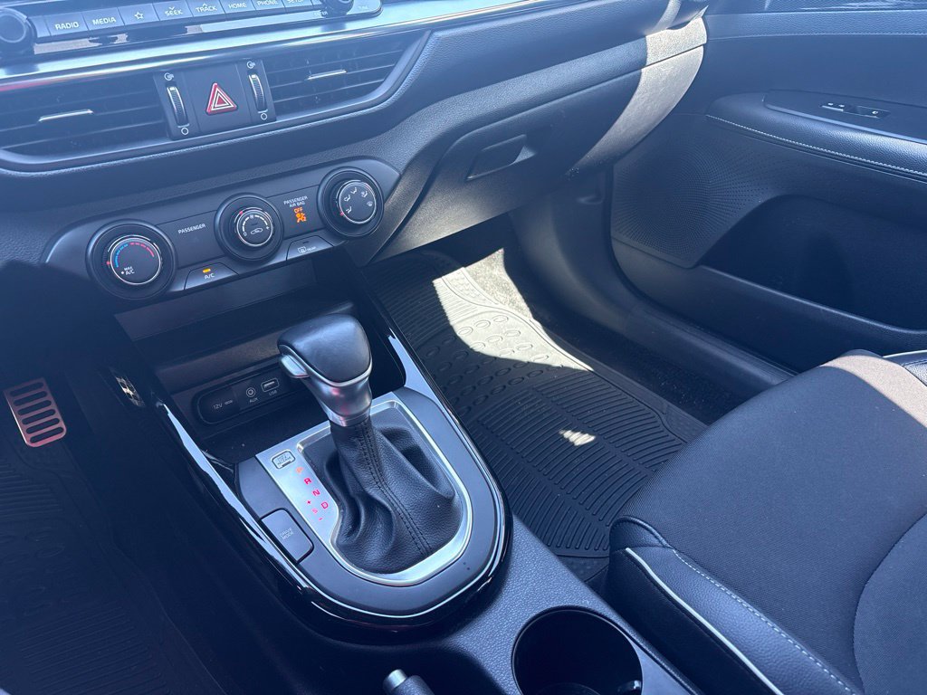 Used 2020 Kia Forte GT-Line FWD image 21