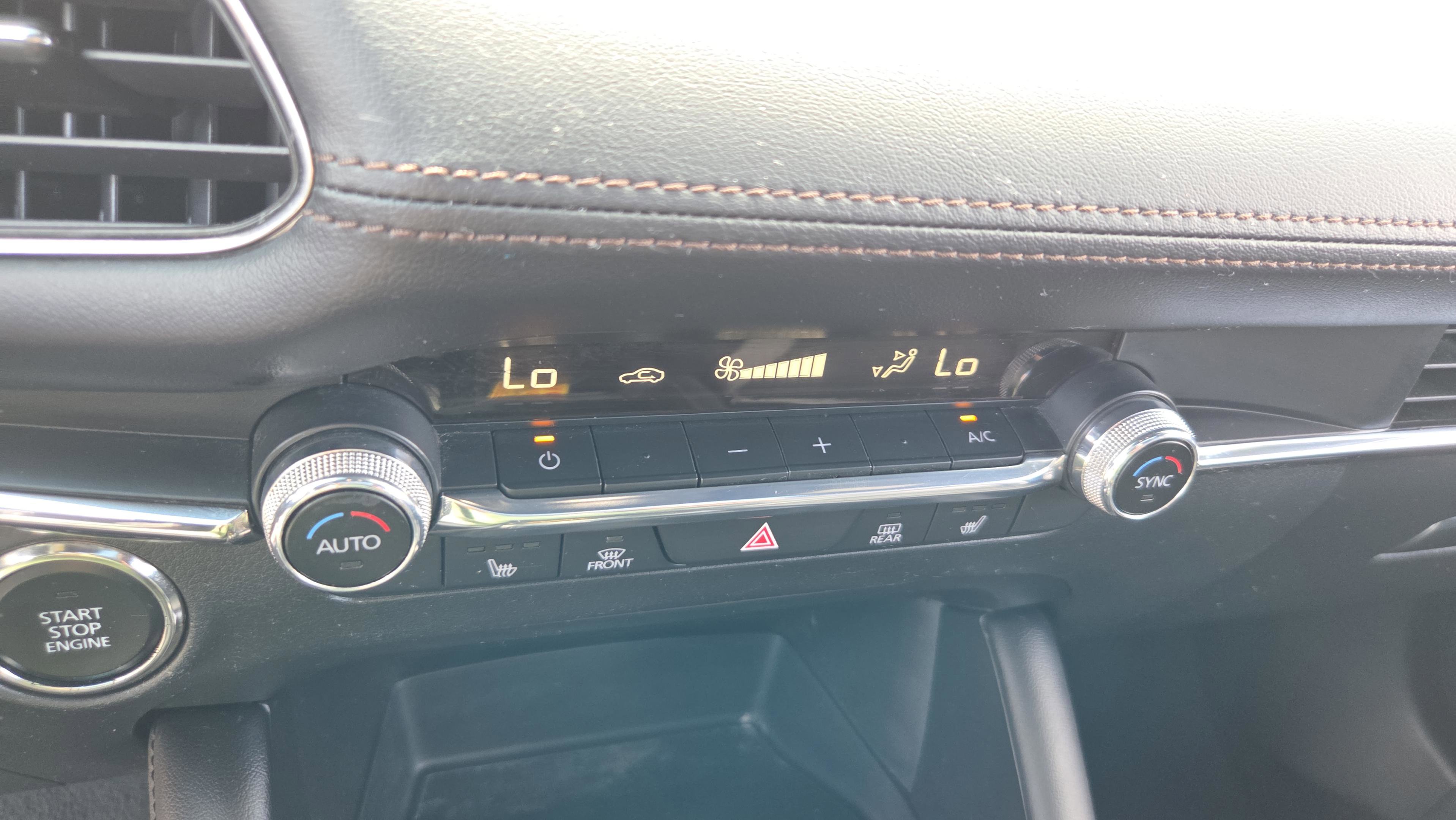 Used 2022 MAZDA MAZDA3 s AWD/4WD image 15