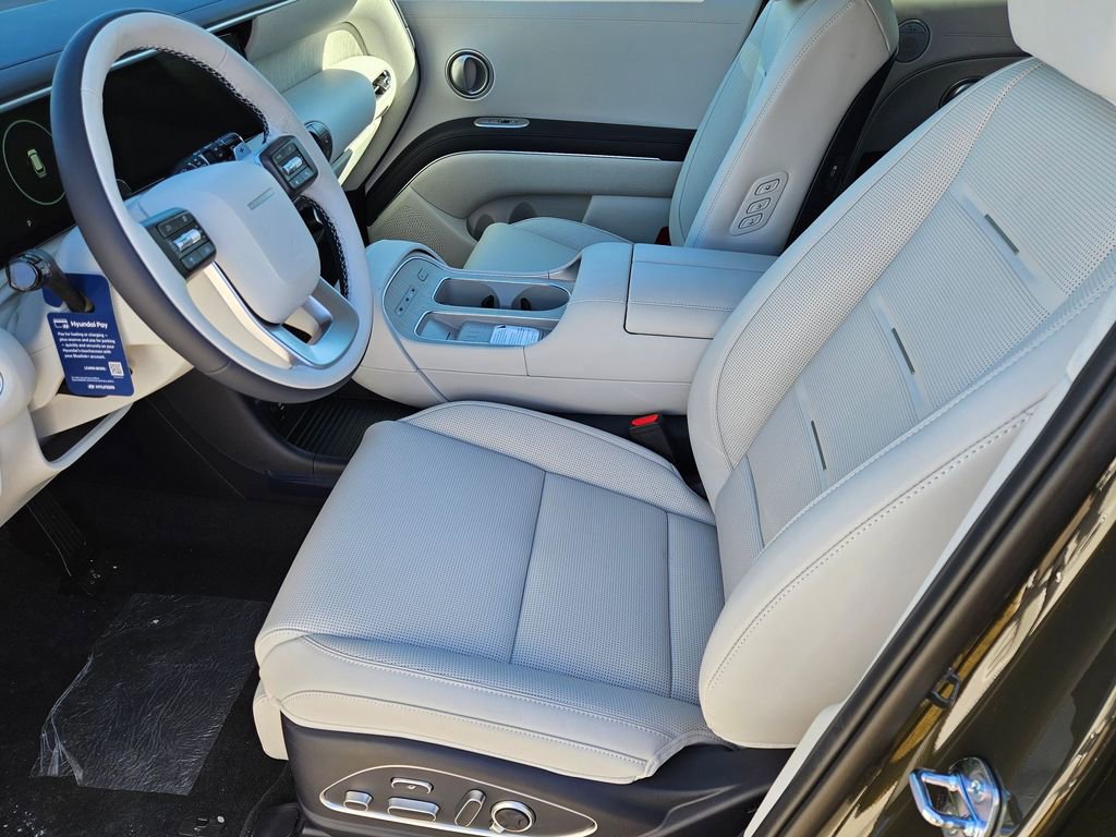 New 2026 Hyundai Palisade Calligraphy FWD image 11