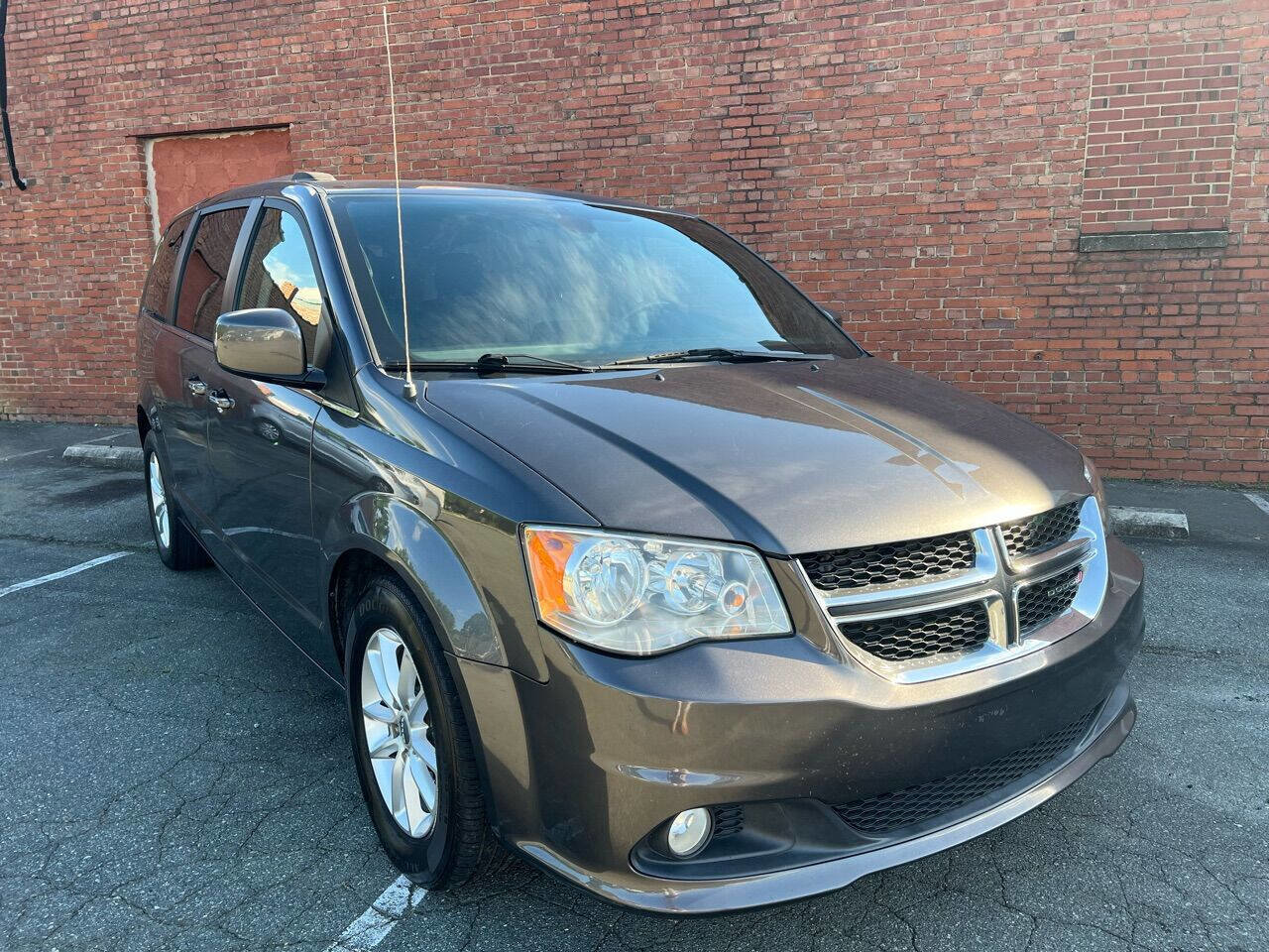 Used 2019 Dodge Grand Caravan SXT